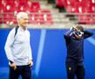 Kylian Mbappe a purtat o mască în culorile Franței la unul dintre antrenamente