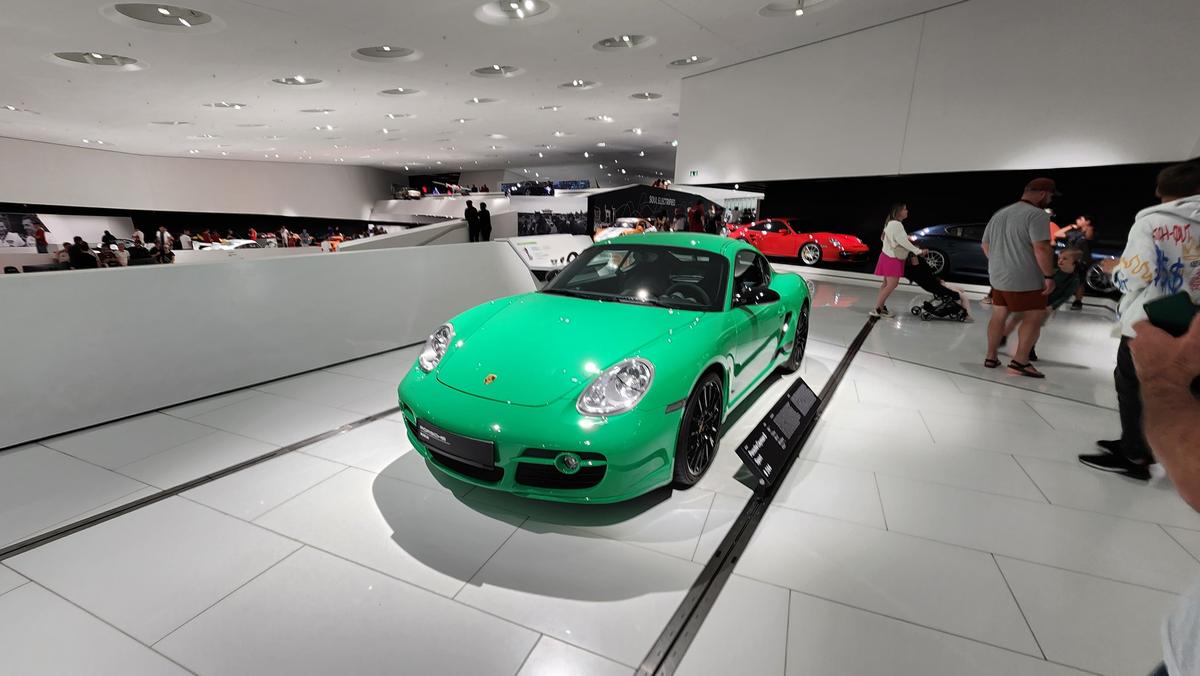 Muzeul Porsche din Stuttgart