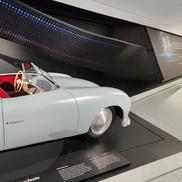 Muzeul Porsche din Stuttgart  FOTO: Sergiu Alexandru (GSP)