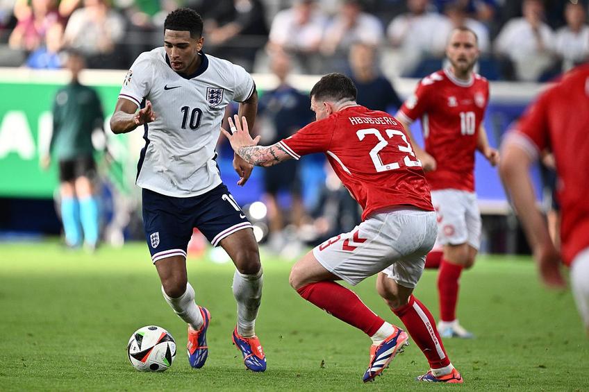 Jude Bellingham, în duel cu Hojbjerg. Sursă foto: Imago