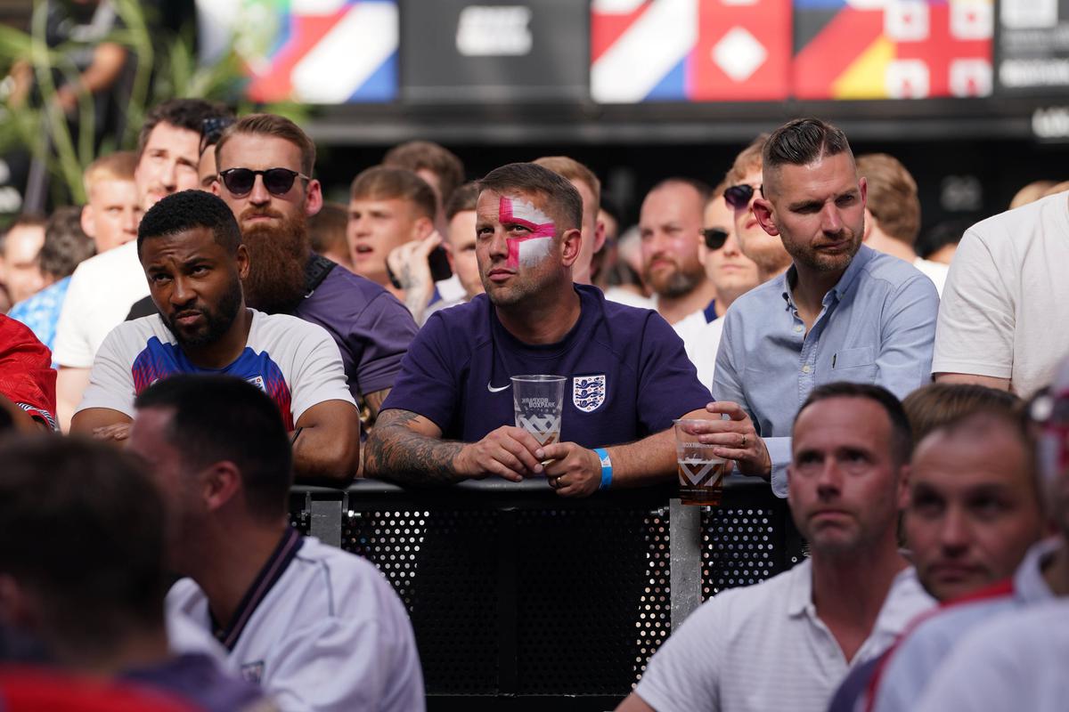 Vestea care i-a întristat pe jurnaliștii englezi prezenți pe stadion la Danemarca - Anglia: „Accident șocant”