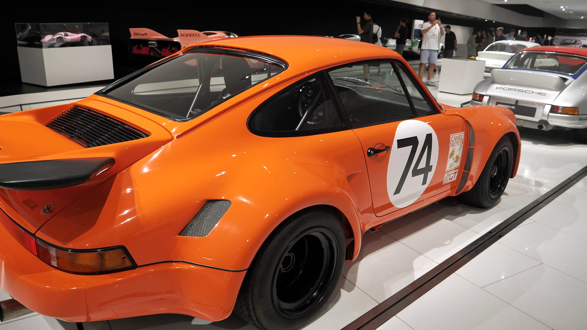 Muzeul Porsche din Stuttgart