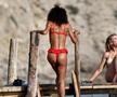 Zlatan Ibrahimovic, Marco Verratti și Jessica Aidi, pe plajă în Ibiza