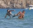 Zlatan Ibrahimovic, Marco Verratti și Jessica Aidi, pe plajă în Ibiza