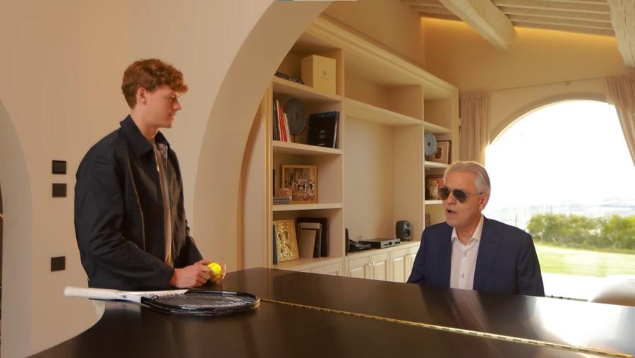 Jannik Sinner și Andrea Bocelli Jannik Sinner, colaborare neașteptată cu Andrea Bocelli » Cei doi italieni au lansat împreună un cântec