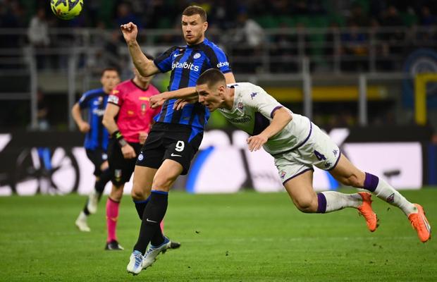 Transfer spectaculos în Italia » Fostul golgheter al lui Inter revine în Serie A