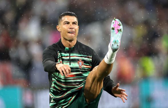 Ronaldo semnează, clubul aduce imediat și un antrenor nou
