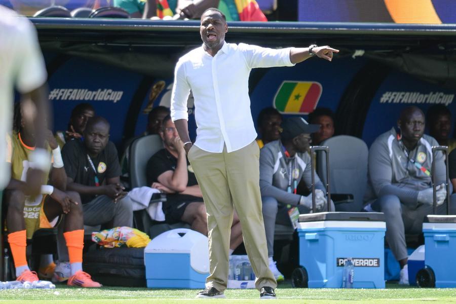 Pape Thiaw, selecționerul Senegalului // foto: Imago Images Tensiune maximă înainte de următorul meci de la Mondial: selecționer fără contract și prime întârziate