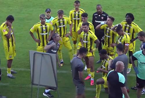 Nuno Campos i-a scos pe jucătorii lui Dinamo