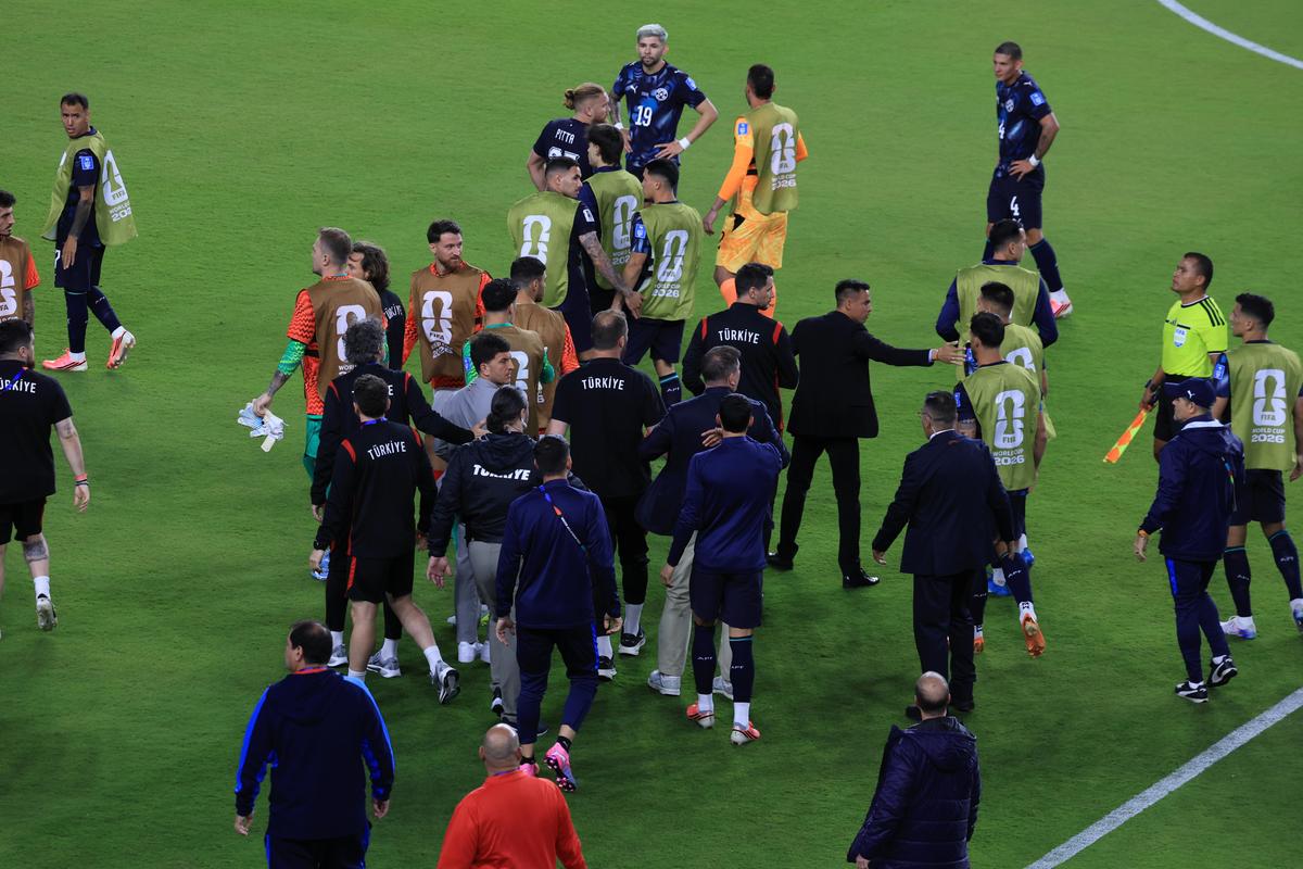 Turcia nu profită de superioritatea numerică și e a doua echipă eliminată de la Mondial!