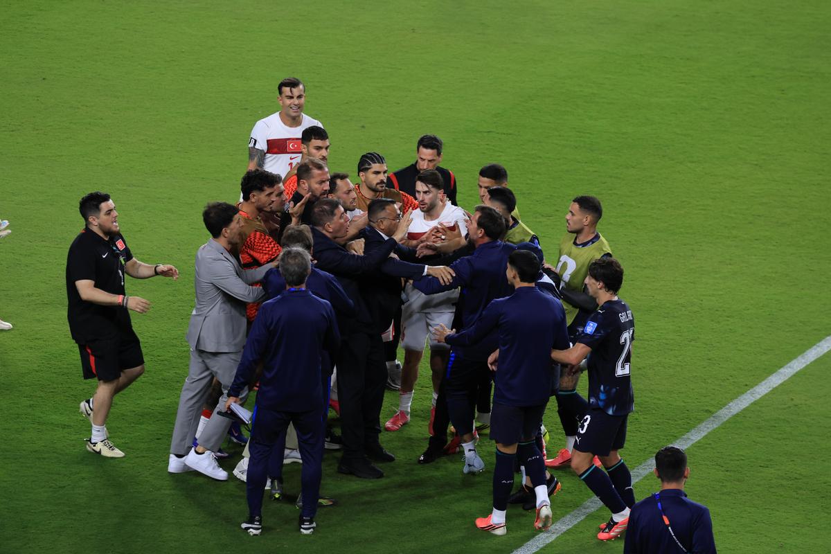 Turcia nu profită de superioritatea numerică și e a doua echipă eliminată de la Mondial!