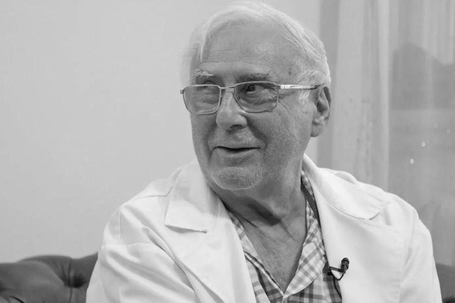 Bogdan Marinescu, profesorul doctor Doctorul campion