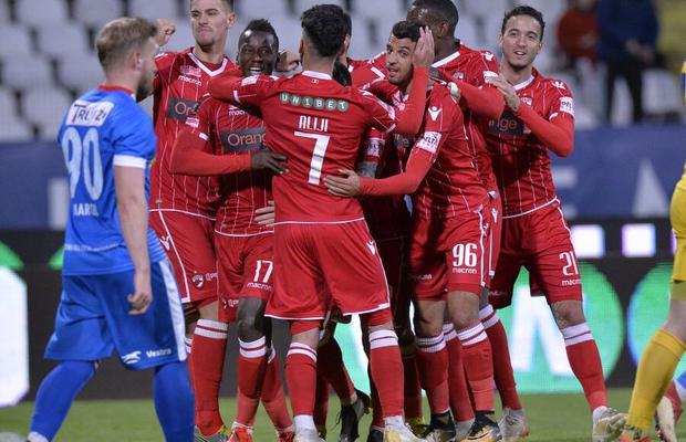 Mercato de criză la Dinamo: a semnat cu „câinii” până la finalul sezonului
