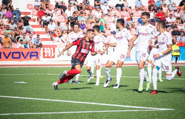 Asta-i ultima! CFR Cluj se plânge și de mingea din Gibraltar: „A fost foarte ciudată” + Alte scuze pentru jocul slab