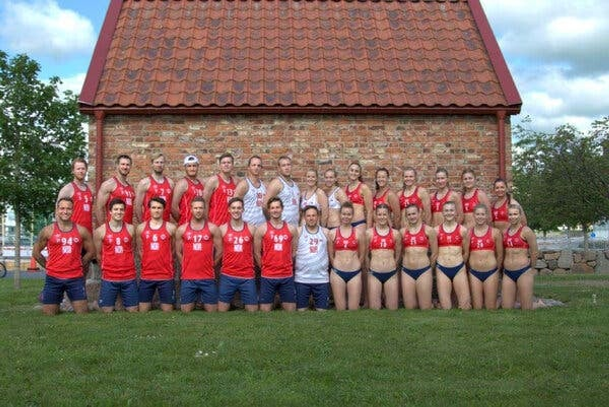 Norvegia - handbal pe plajă + Pink