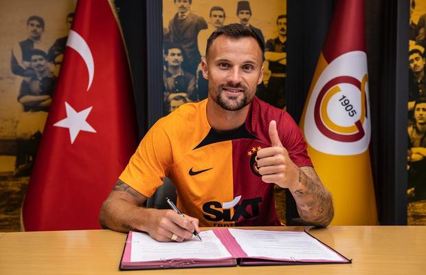 Supertransfer reușit de Galatasaray » Cicâldău și Moruțan vor avea un coleg cu nume