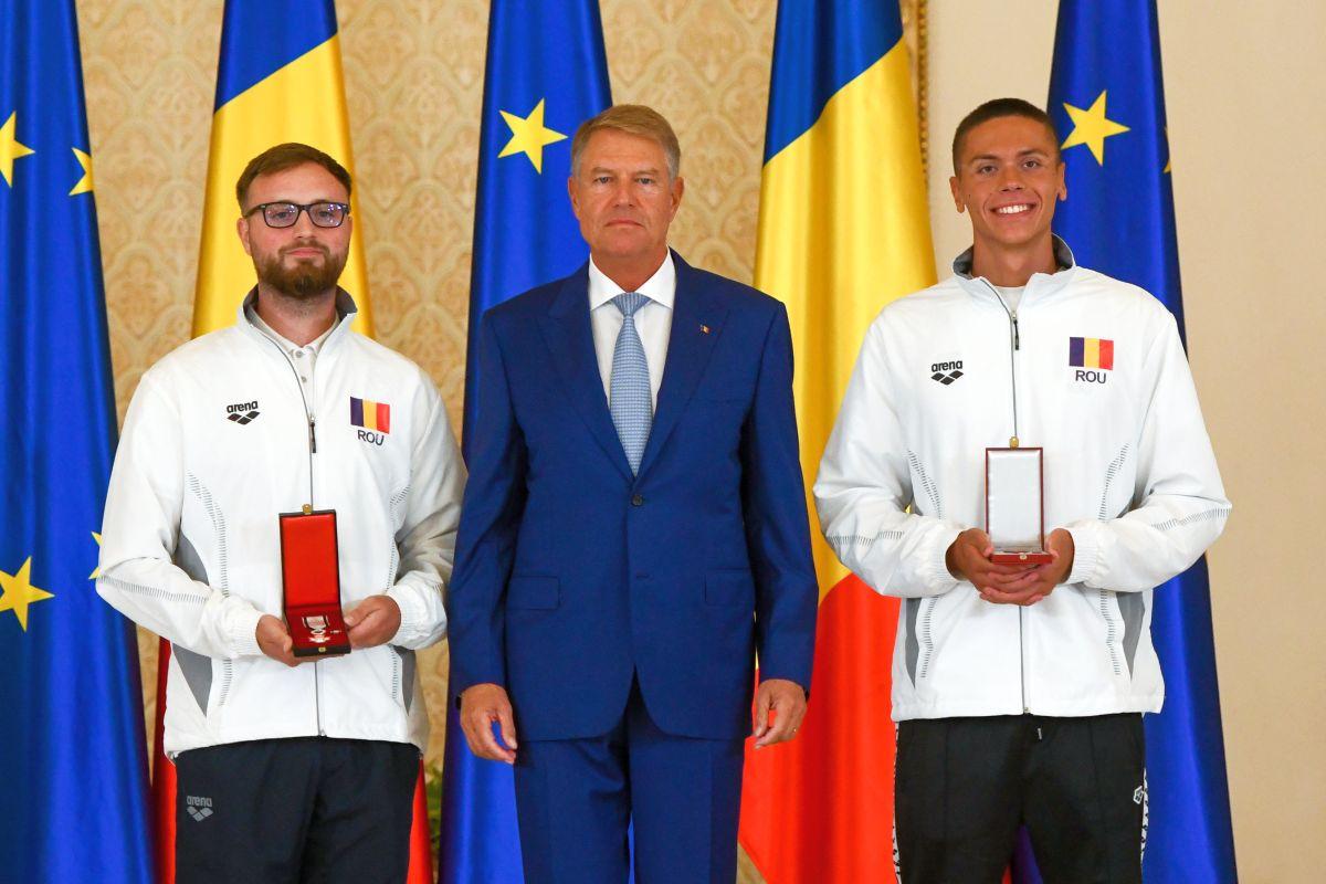 FOTO Ceremonie de decorare: David Popovici și antrenorul Adrian Rădulescu 20.07.2022