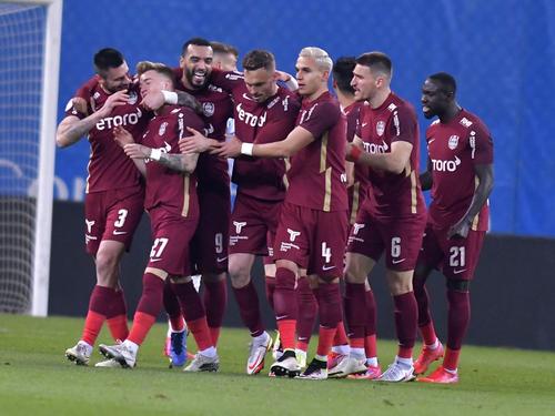 Nana Boateng, numărul 21 // FOTO: Imago