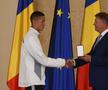 David Popovici a primit Ordinul Național „Steaua României” de la Klaus Iohannis! Mesajul Președintelui: „Fac un apel clar către autorități!”