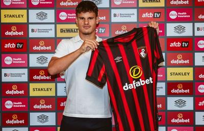 Maghiarii au un nou jucător în Premier League » La 19 ani, transferat pe 18 milioane de euro