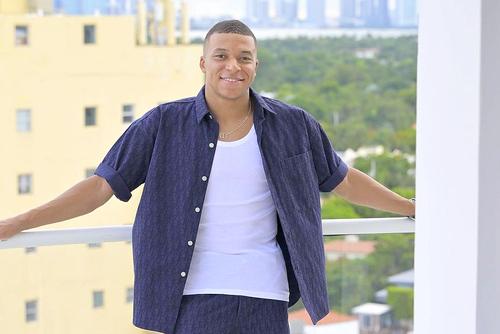 Emirul vrea să-l facă miliardar pe Kylian Mbappe. Foto: Instagram