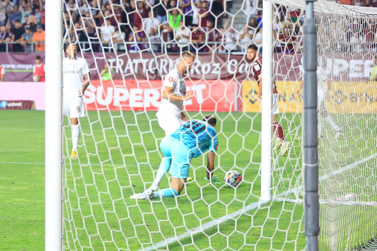 Dan Petrescu a răbufnit înainte de debutul CFR-ului în Europa: „Dacă zic adevărul sunt luat la mișto!”
