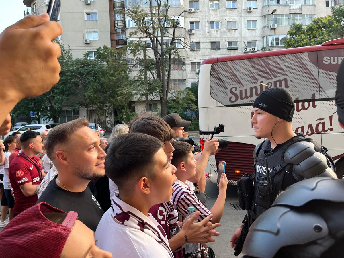 Revoluția lui Neil Lennon la Rapid! Mutare total neașteptată cu favoritul lui Șucu