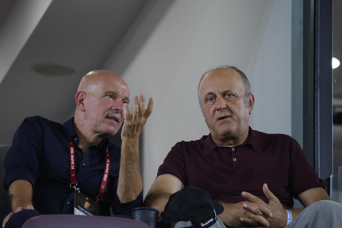 Mauro Pederzoli și Dan Șucu, în pauza meciului Rapid - CFR Cluj/ FOTO: Ionuț Iordache (GSP)
