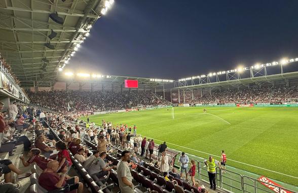 Continuă războiul cu conducerea » Ce s-a scandat înainte de Rapid - CFR Cluj