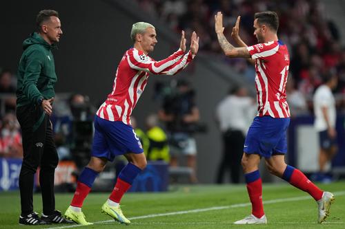 Saul Niguez (dreapta) pleacă de la Atletico Madrid după 17 ani și va semna cu Trabzonspor // FOTO: Getty Images