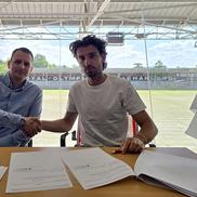 Robert Ion, prezentat la Olympic Charleroi // foto: Facebook @ Royal Olympic Club Charleroi