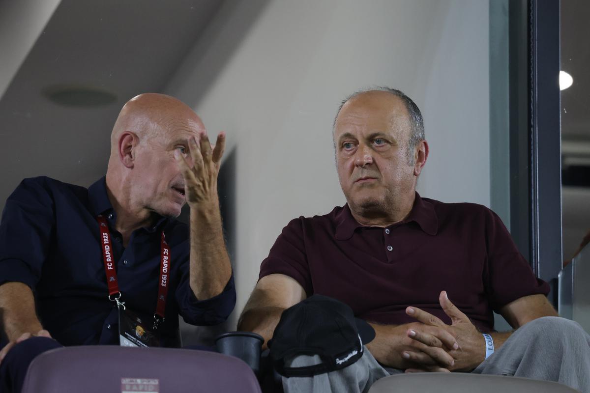 Mauro Pederzoli și Dan Șucu, în pauza meciului Rapid - CFR Cluj/ FOTO: Ionuț Iordache (GSP)