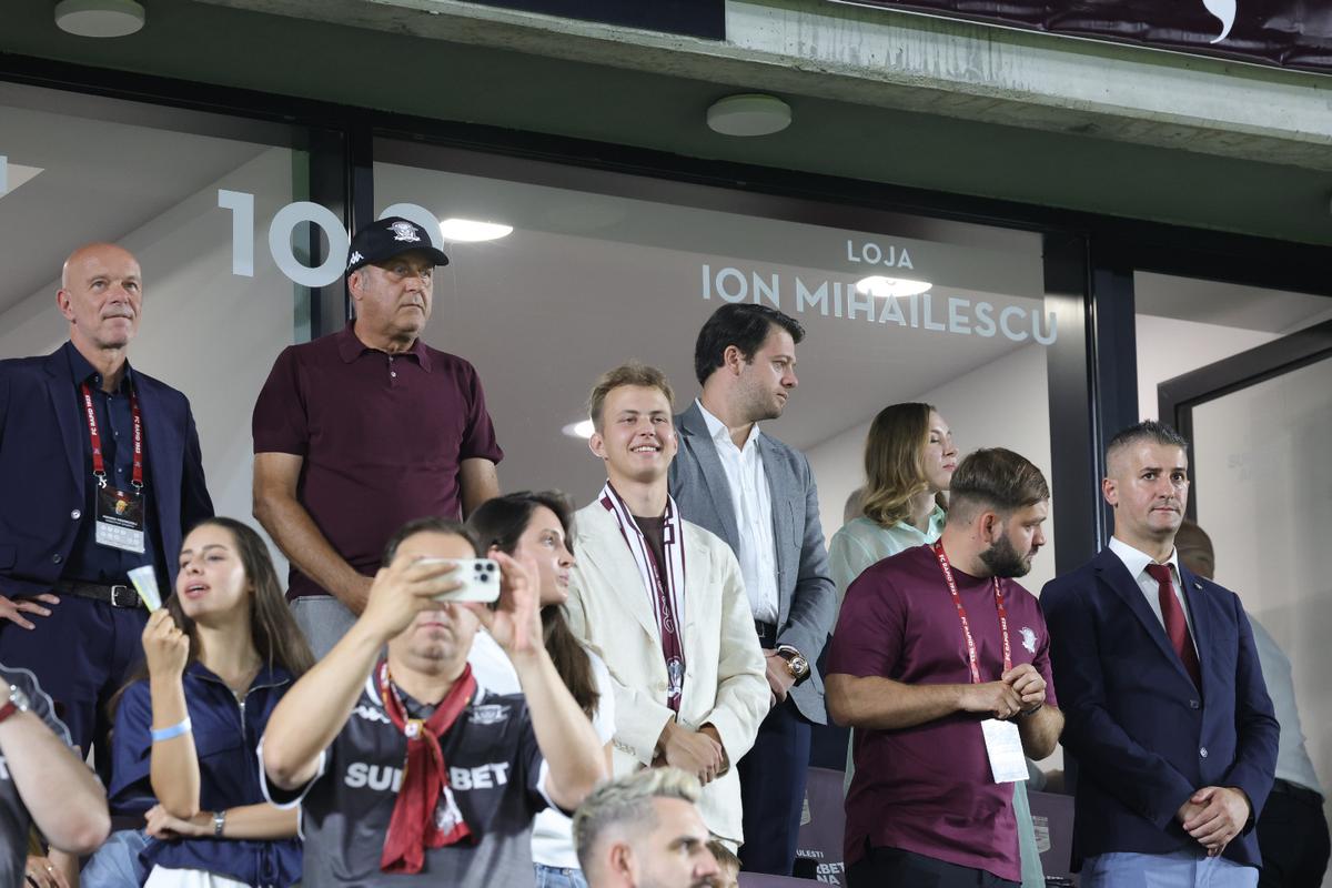 Rapid - CFR Cluj, imagini de la începutul meciului