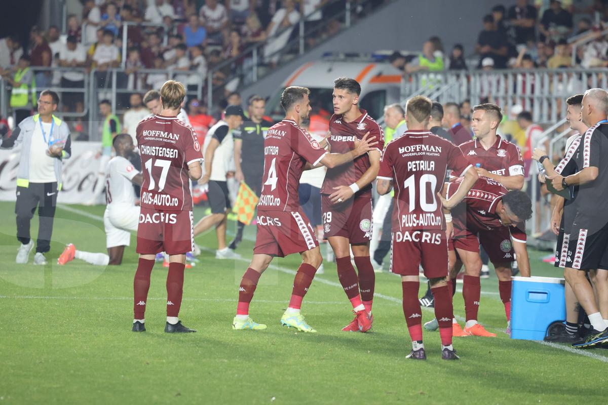 Tobias Christensen și Alex Dobre au intrat în conflict în meciul dintre Rapid și CFR Cluj. Foto: Ionuț Iordache GSP