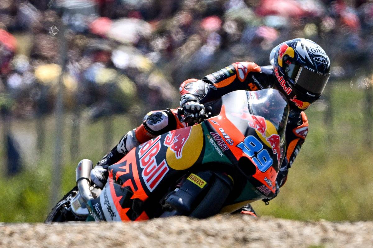 Marc Marquez zburdă către un nou titlu mondial! Dramă la Brno, după ce fratele său a căzut în startul cursei