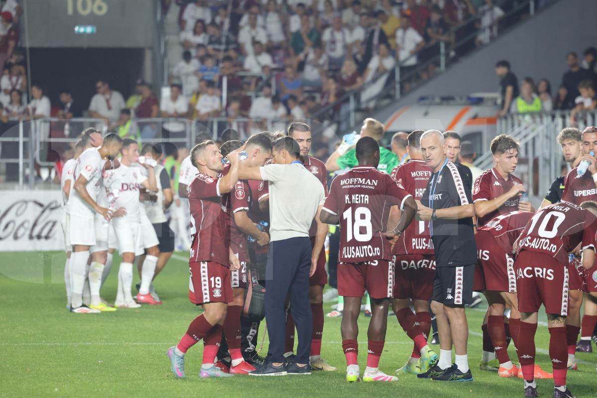 Tobias Christensen și Alex Dobre au intrat în conflict în meciul dintre Rapid și CFR Cluj. Foto: Ionuț Iordache GSP