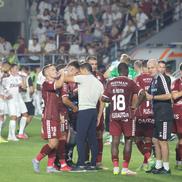 Tobias Christensen și Alex Dobre au intrat în conflict în meciul dintre Rapid și CFR Cluj. Foto: Ionuț Iordache GSP