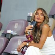 Diana Munteanu a fost prezentă la meciul Rapid - CFR Cluj. Foto: Ionuț Iordache (GSP.RO)