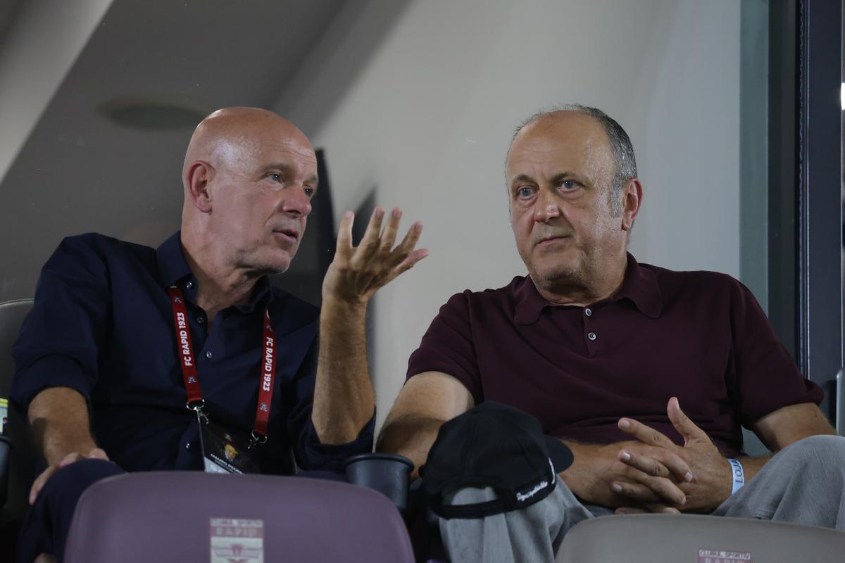 Mauro Pederzoli și Dan Șucu, în pauza meciului Rapid - CFR Cluj/ FOTO: Ionuț Iordache (GSP)
