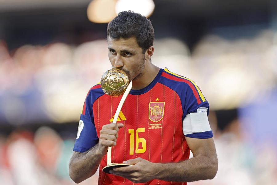 Rodri a completat toate marile trofee // FOTO ImagoImages După finala Spania - Argentina, Rodri a intrat într-o categorie unde se mai află doar 6 fotbaliști legendari