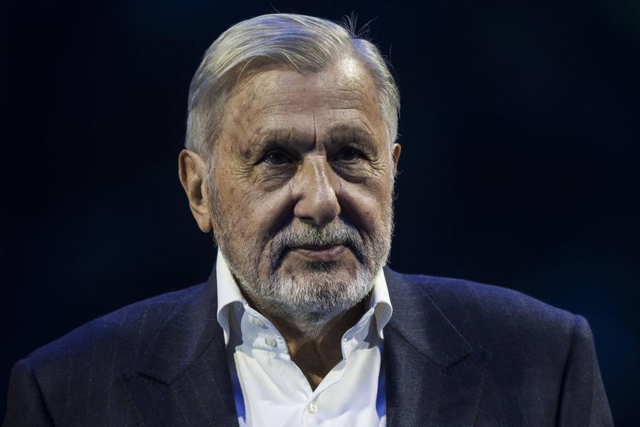 Ilie Năstase / /foto: Imago Images Ilie Năstase, despre performanțele lui David Popovici: „Noi ne gândim că le-a făcut pentru România. Nu! Le-a făcut pentru el”