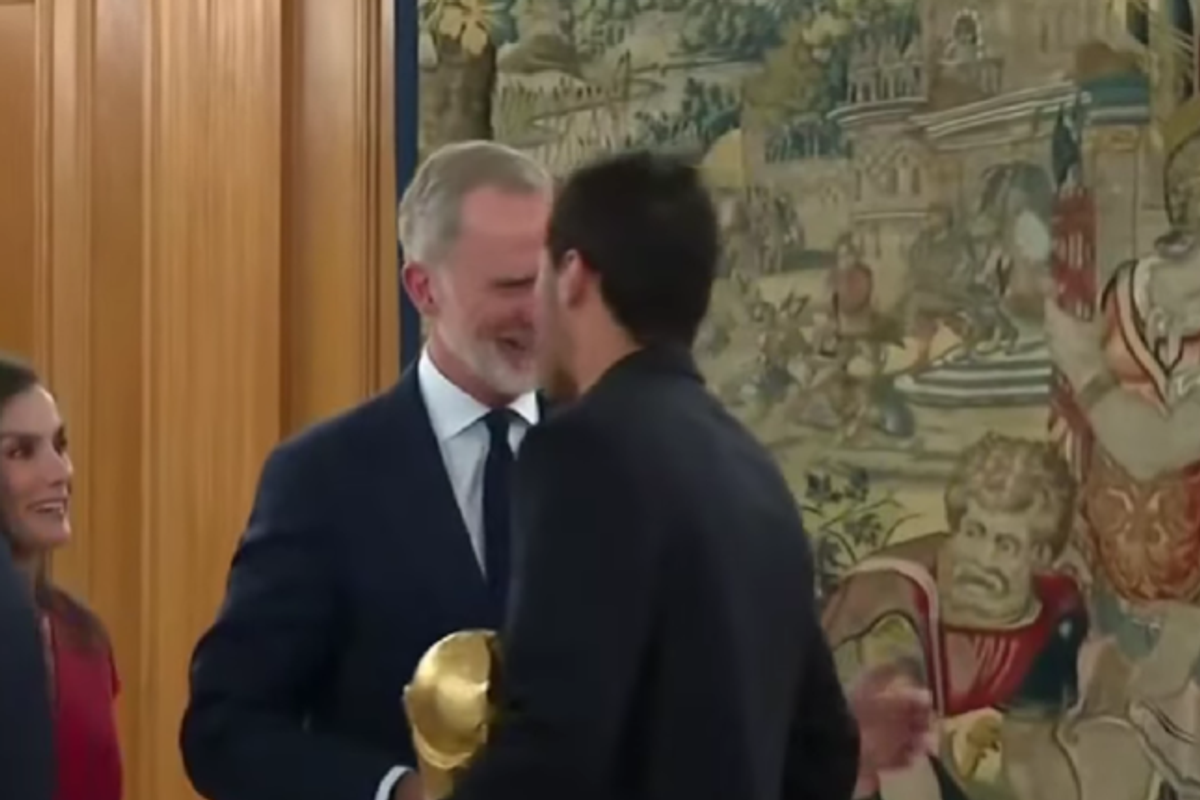 Gest INCREDIBIL: Lamine Yamal a lăsat protocolul deoparte » Cum l-a salutat pe Regele Felipe la Palatul Zarzuela