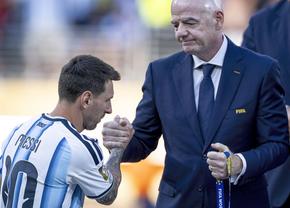 Gianni Infantino a tras linie după Campionatul Mondial 2026: „Am doborât fiecare record posibil!” + 64 de echipe la Mondialul din 2030?