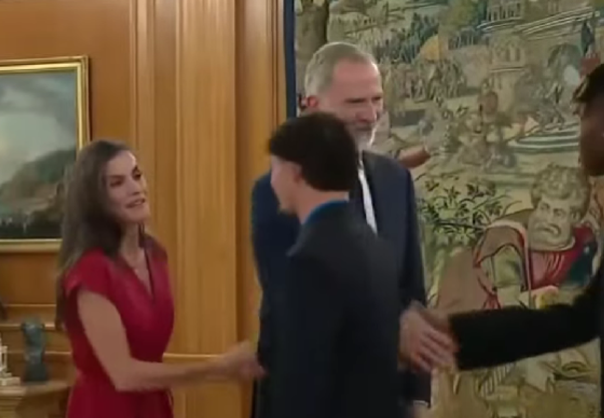 Gest INCREDIBIL: Lamine Yamal a lăsat protocolul deoparte » Cum l-a salutat pe Regele Felipe la Palatul Zarzuela