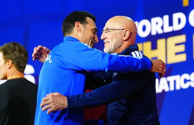 Scaloni a stins lumina. Luis de la Fuente e însuși becul