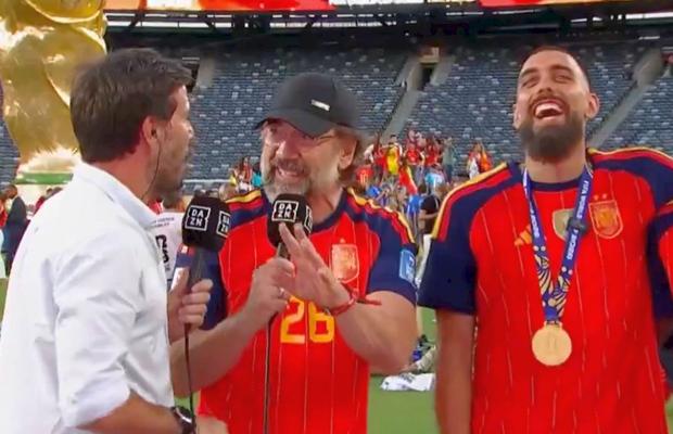 Javier Bardem a sărbătorit braț la braț cu jucătorii Spaniei și a criticat Argentina: „E vorba de fair-play”