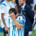 Lionel Messi și Rodrigo de Paul, după finala Spania - Argentina 1-0, foto: Imago