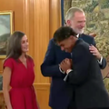 Lamine Yamal a lăsat protocolul deoparte » Cum l-a salutat pe Regele Felipe la Palatul Zarzuela