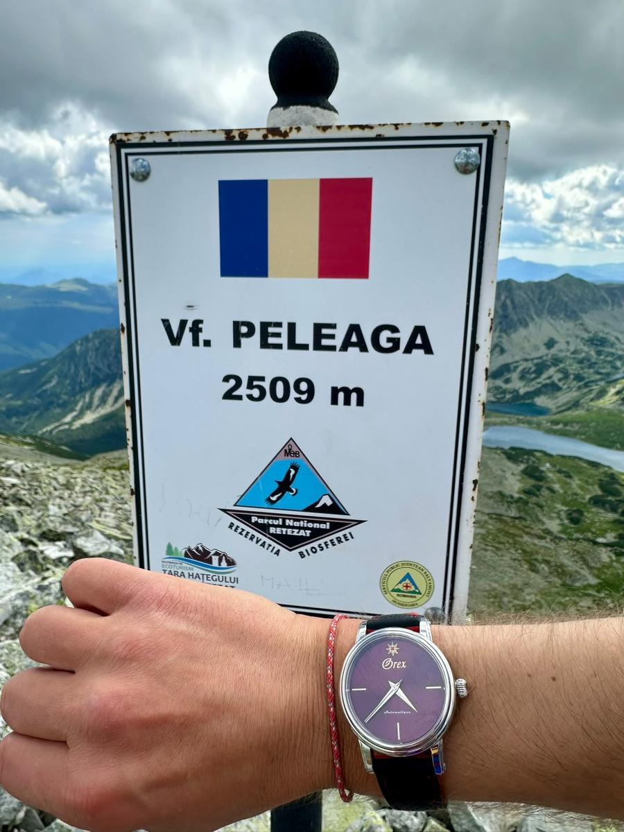 Alpinistul Adrian Ahrițculesei, 40 de ore și 30 de minute pentru cele mai înalte 14 vârfuri din România