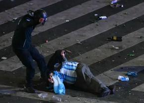 Sute de răniți! Haos în Buenos Aires după înfrângerea Argentinei » Conflict între suporteri și poliție, s-au folosit gloanțe de cauciuc și tunuri de apă